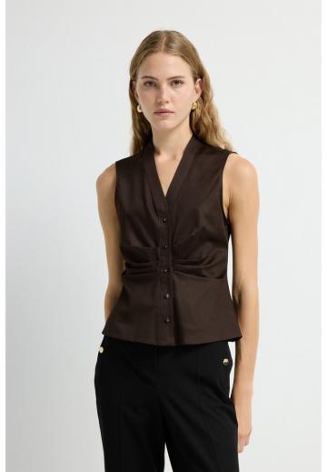Блузка без рукавов