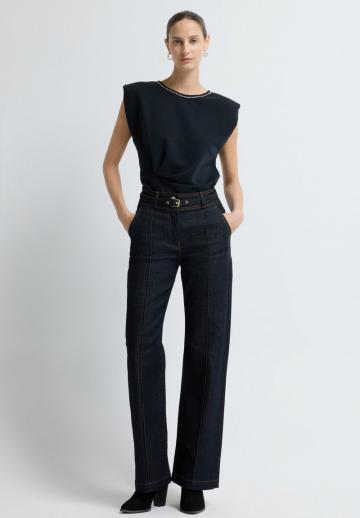 Клешеные джинсы