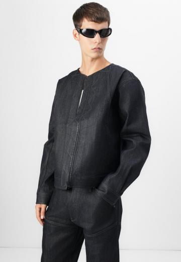 Джинсовая куртка