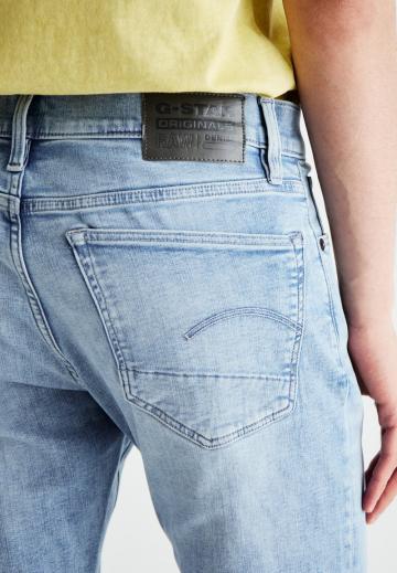 Узкие джинсы