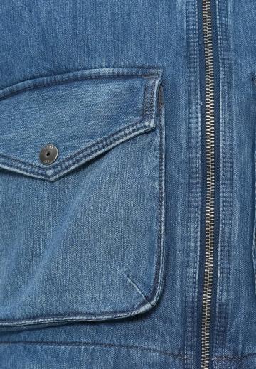 Джинсовая жилетка