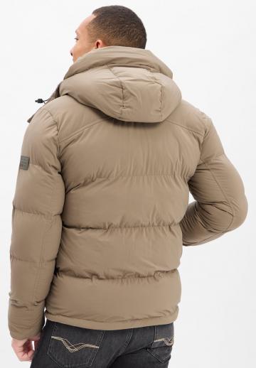 Зимняя куртка