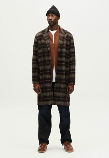 Шерстяное пальто