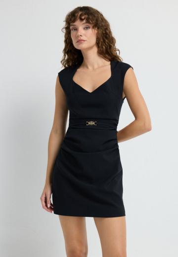 Платье футляр