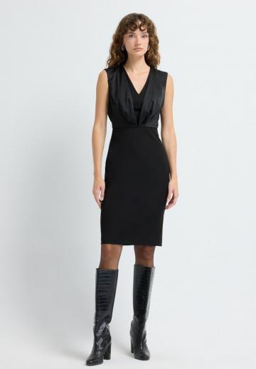 Платье футляр