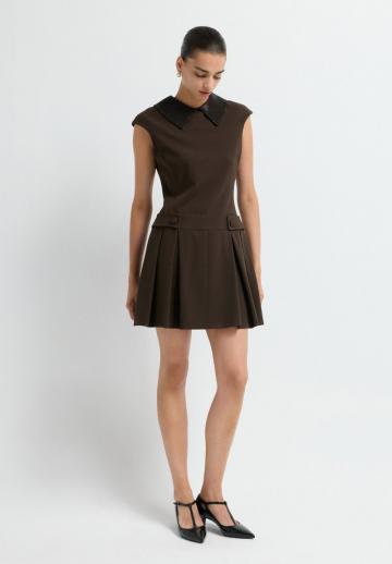 Короткое платье