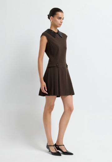 Короткое платье