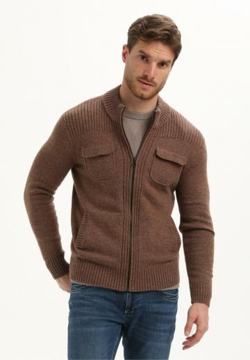 Вязаная кофта