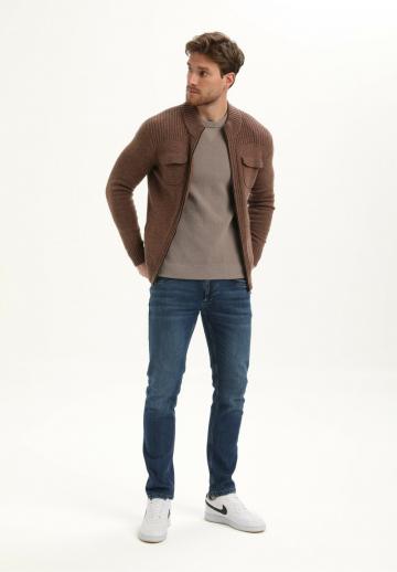 Вязаная кофта