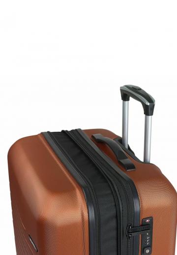 Чемодан на колесах