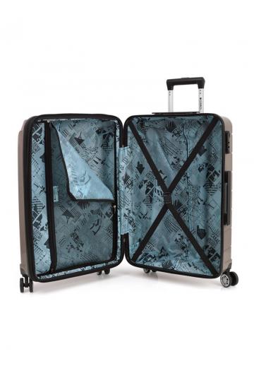 Чемодан на колесах