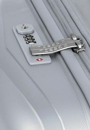 Набор чемоданов