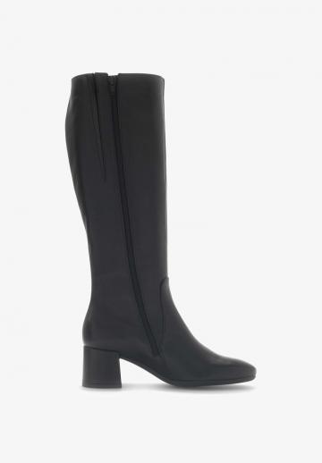 Широкие сапоги