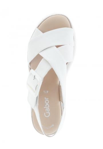 Босоножки на танкетке