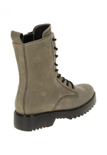 Ботинки на шнуровке