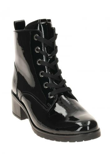 Ботинки на шнуровке