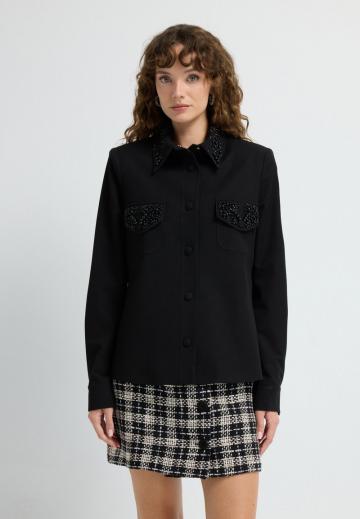 Блейзер с накладными карманами