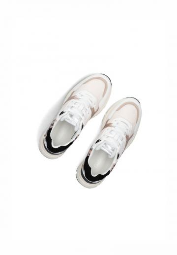 Гандбольные кроссовки