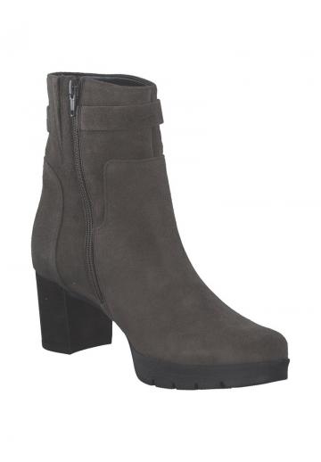 Полусапожки на платформе