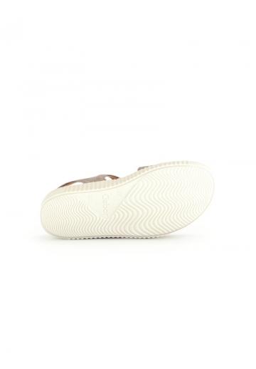 Босоножки на платформе