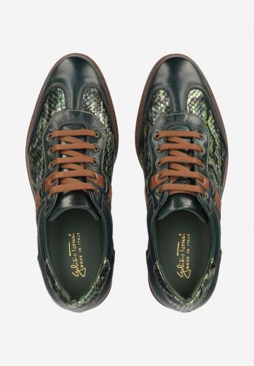 Ботинки на шнуровке