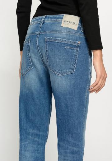 Короткие джинсы