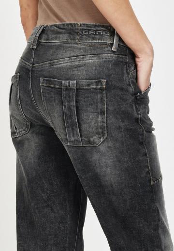 Короткие джинсы