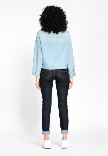 Джинсовая куртка