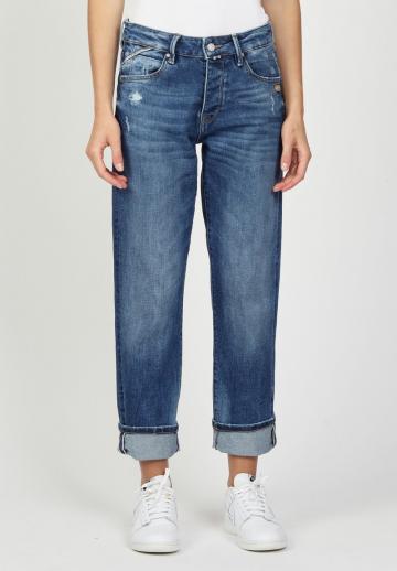 Короткие джинсы