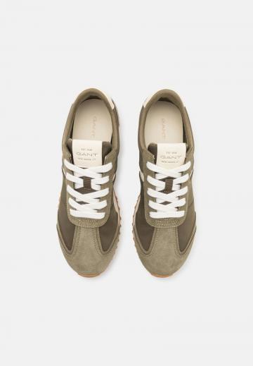 Гандбольные кроссовки