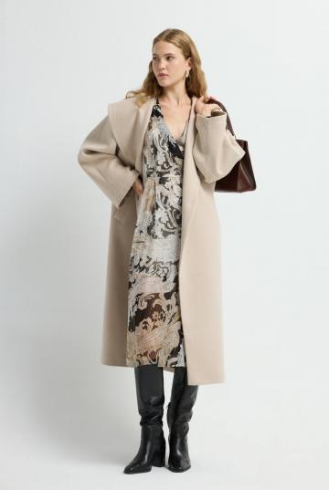 Шерстяное пальто