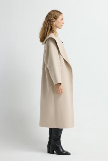 Шерстяное пальто