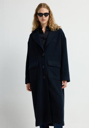 Шерстяное пальто