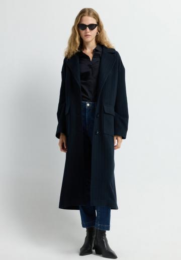 Шерстяное пальто