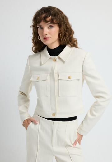 Короткая куртка