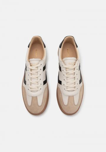 Гандбольные кроссовки