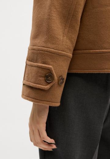 Зимняя куртка