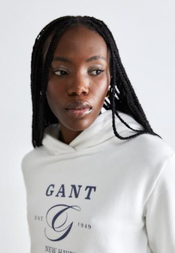 Пуловер с капюшоном