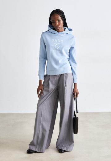 Пуловер с капюшоном