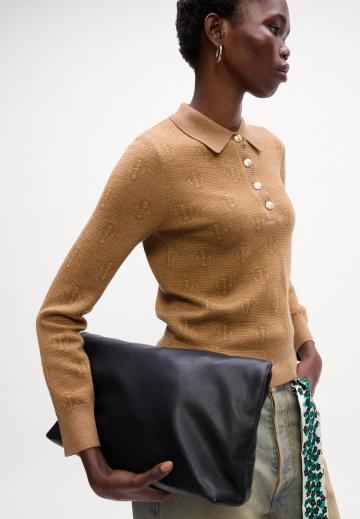 Пуловер с воротником поло