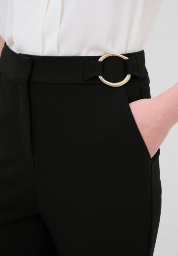 Узкие брюки