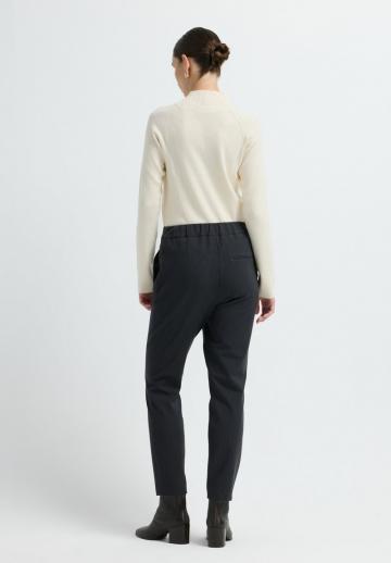 Узкие брюки