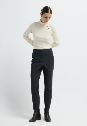 Узкие брюки