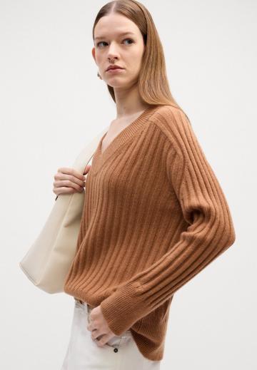 Длинный пуловер