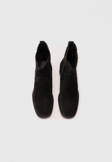 Ботинки челси