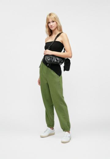 Спортивные штаны