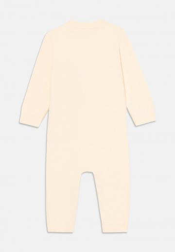 Набор одежды