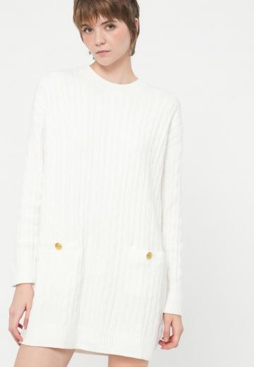 Вязаное платье