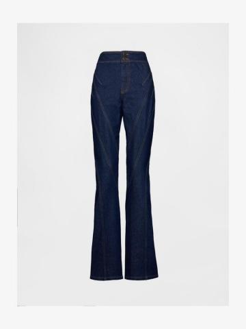 Клешеные джинсы