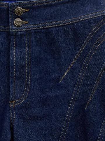 Клешеные джинсы